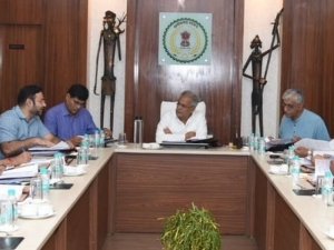 सीएम हाउस में आज होने वाली कैबिनेट की बैठक अचानक रद्द