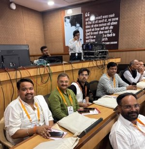 एकात्म मानववाद सम्मेलन में पांडेय व ताम्रकार की प्रेरक सहभागिता