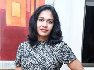 रेसलर बबीता फोगाट अपने विवादित ट्वीट को लेकर ट्रोल हुई, लोगों ने कहा - आमिर खान की 'दंगल' फिल्म से पहले आपको कोई जानता भी नहीं था