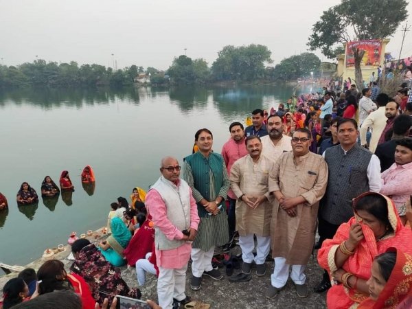 सांसद ने राजनांदगांव में मनाया छठ पर्व