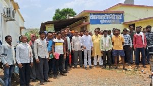 गबन का गढ़ बना मुढ़ीपार सोसायटी,किसानों की शेयर राशि में लगी सेंध