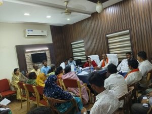 जनपद की सामान्य सभा में अवैध वसूली का मुद्दा बना बहस का विषय, जांच के अभाव में मुद्दा अधूरा