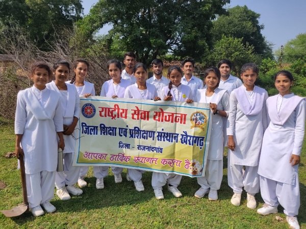 डाइट में चलाया गया स्वच्छता अभियान&nbsp;