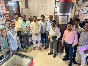 रेलवे स्टेशन रायपुर का निरीक्षण, साफ-सफाई और सुविधाओं पर दिया गया जोर