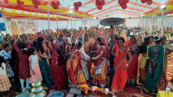 सुदामा चरित्र , रूखमणी विवाह के साथ देवारीभाठ में आयोजित श्रीमद्भागवत कथा का समापन