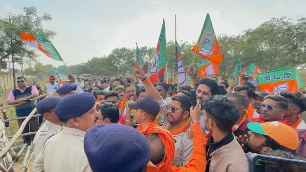 विरोध : पहले ही प्रदर्शन में घम्मन ने दिखाई ताकत&nbsp;