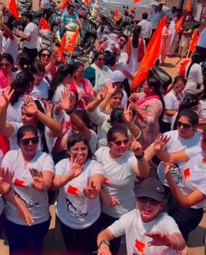 सिंधी समाज ने चेट्रीचंड जयंती पर गाजे बाजे के साथ निकली शोभा यात्रा